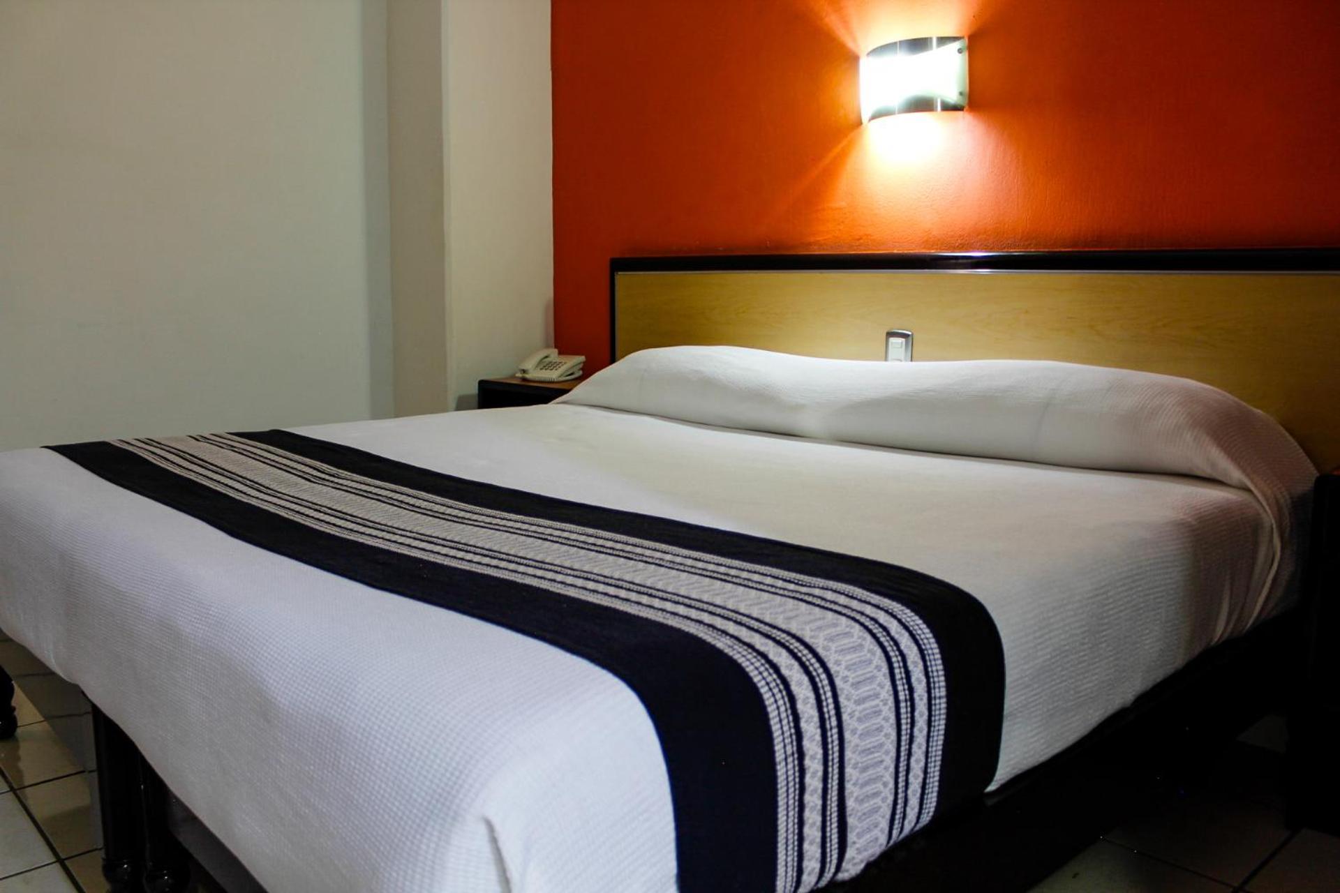 Hotel Montreal León Eksteriør bilde