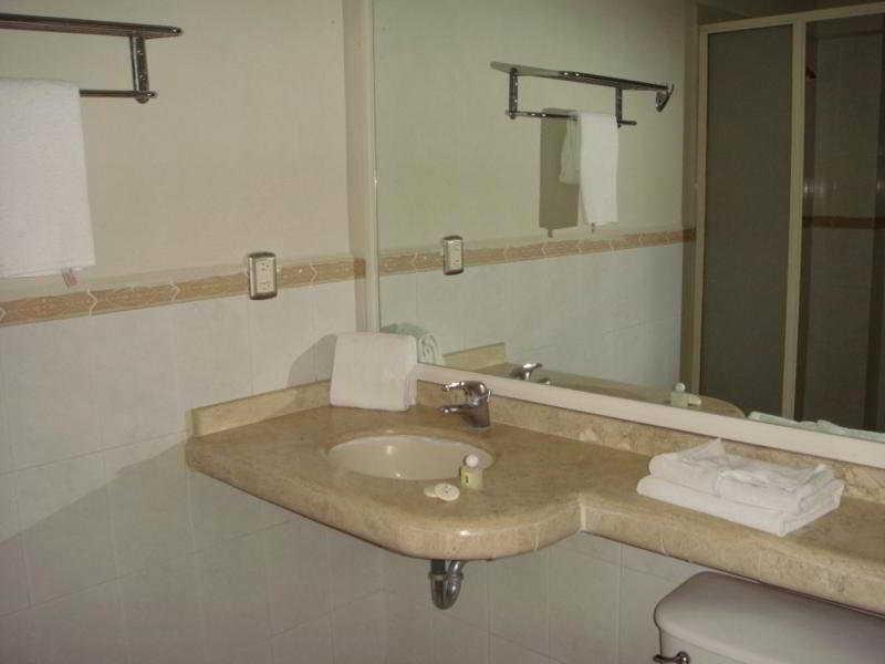 Hotel Montreal León Eksteriør bilde