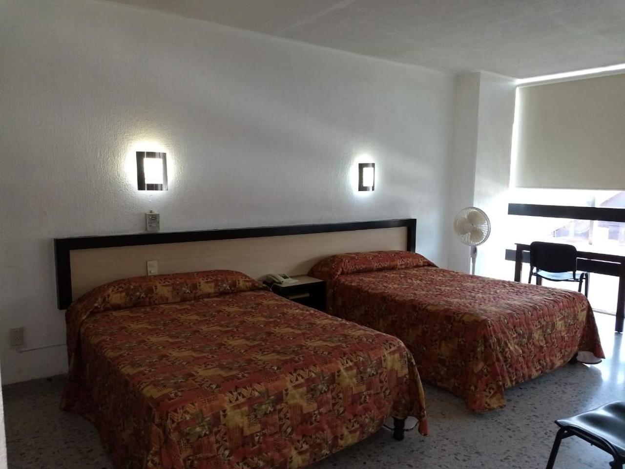 Hotel Montreal León Eksteriør bilde