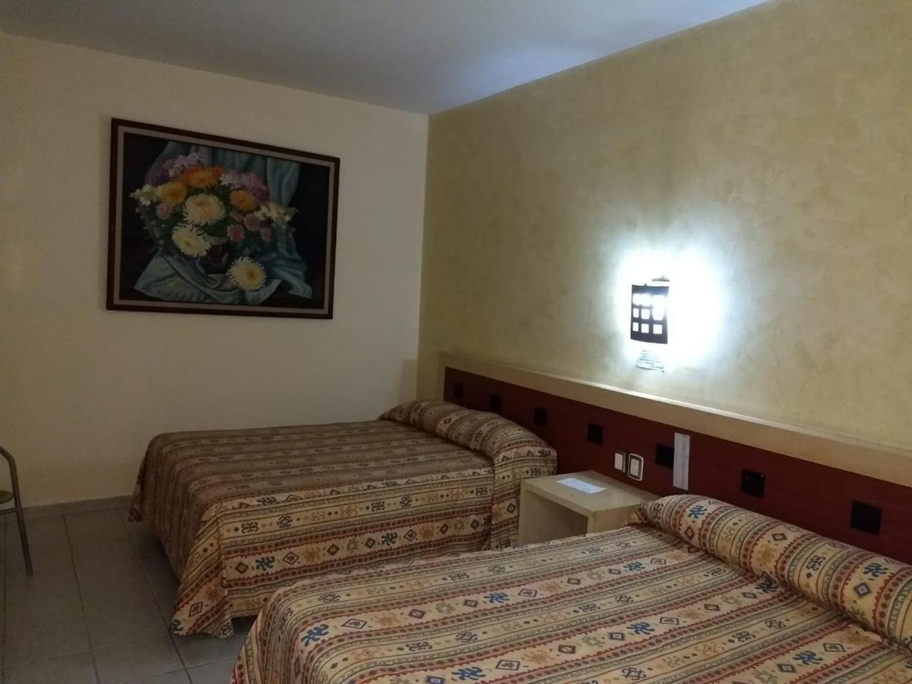 Hotel Montreal León Eksteriør bilde
