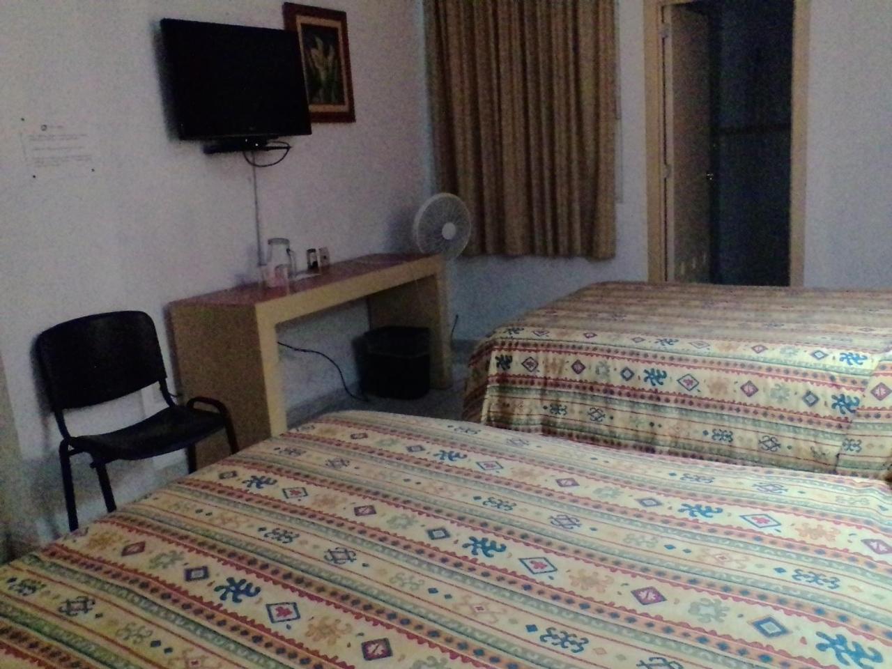 Hotel Montreal León Eksteriør bilde